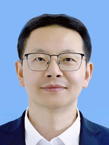 区委常委、副区长徐 翔